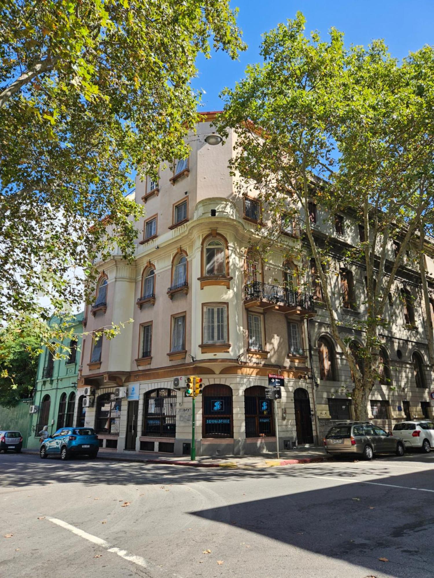 Montevideo Hostel Esterno foto